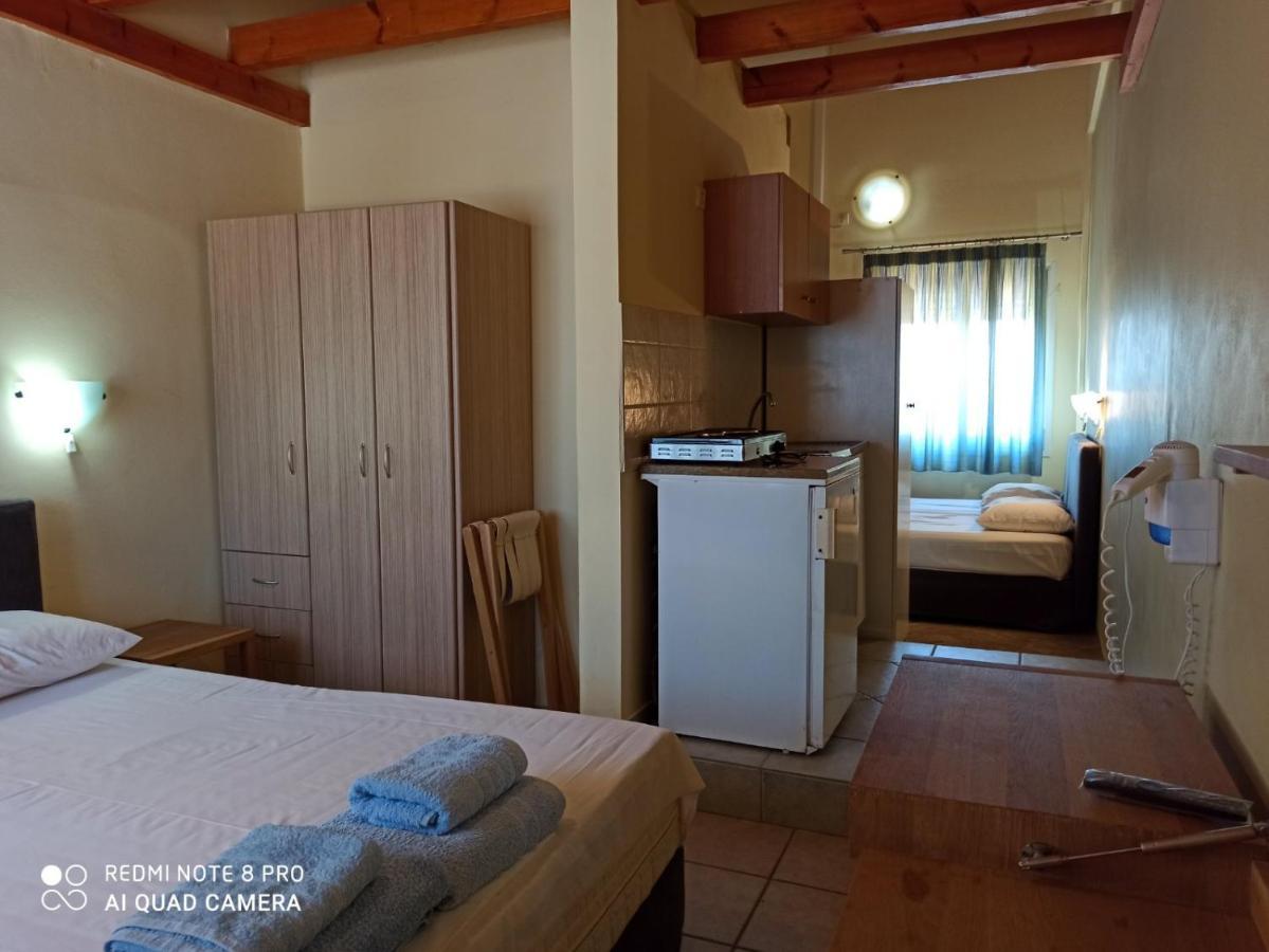 Vias Hotell Neápolis Eksteriør bilde