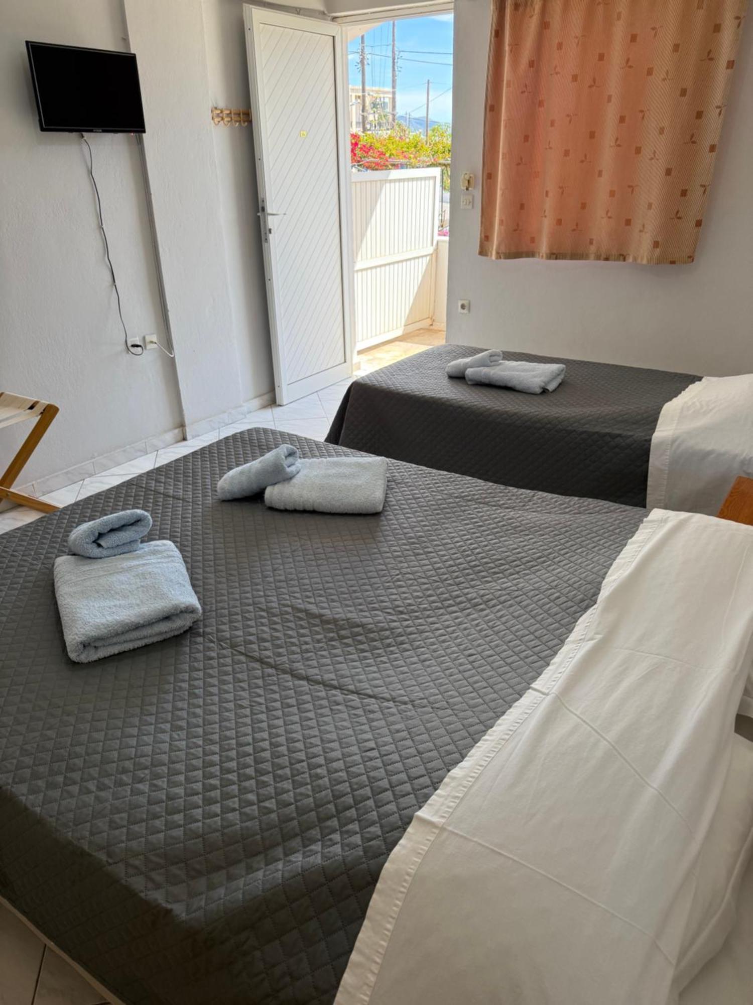 Vias Hotell Neápolis Eksteriør bilde