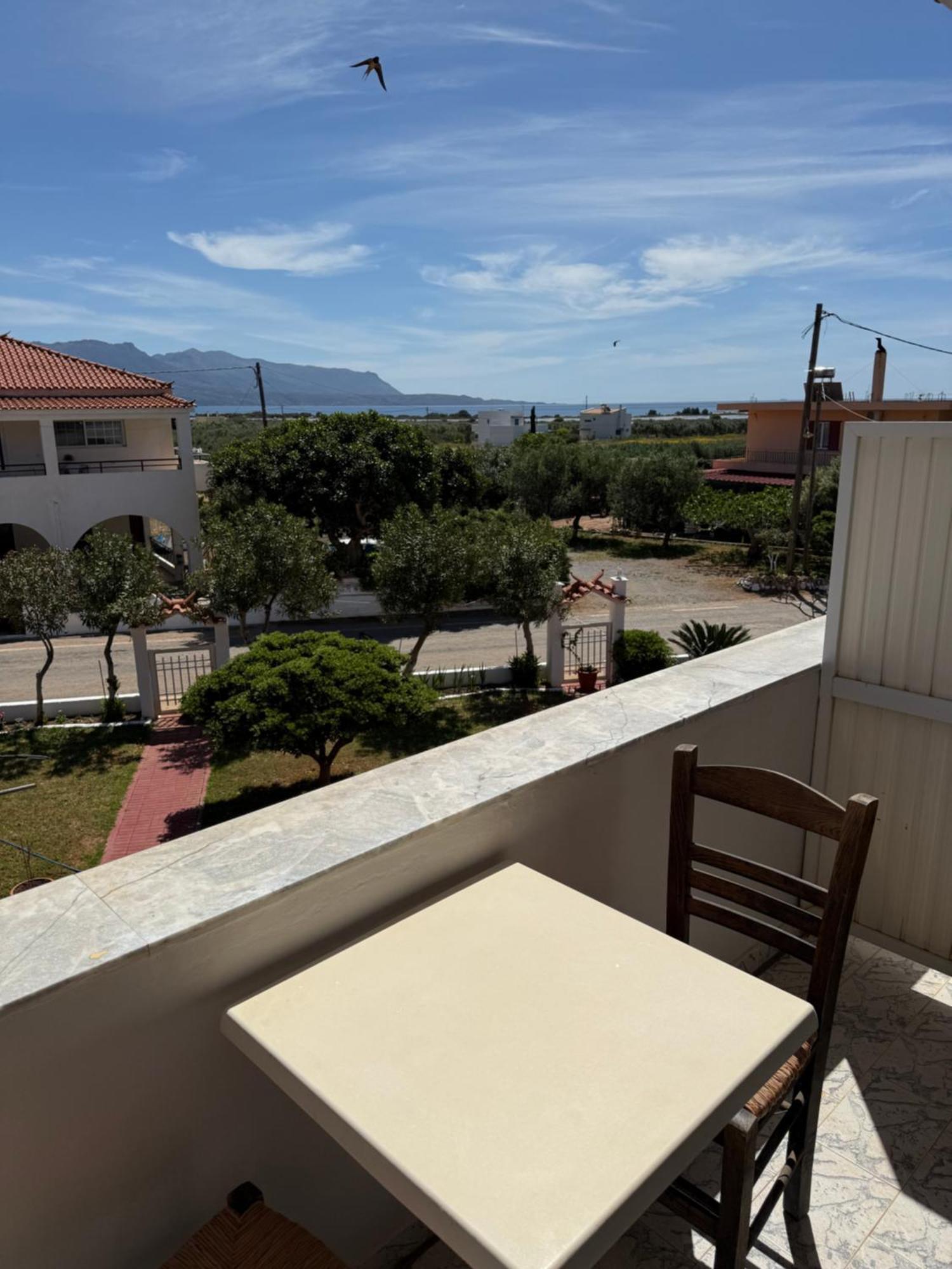 Vias Hotell Neápolis Eksteriør bilde